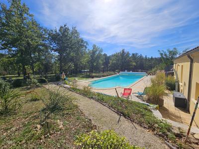 Maison ancienne - 280 m² - 11 pièces