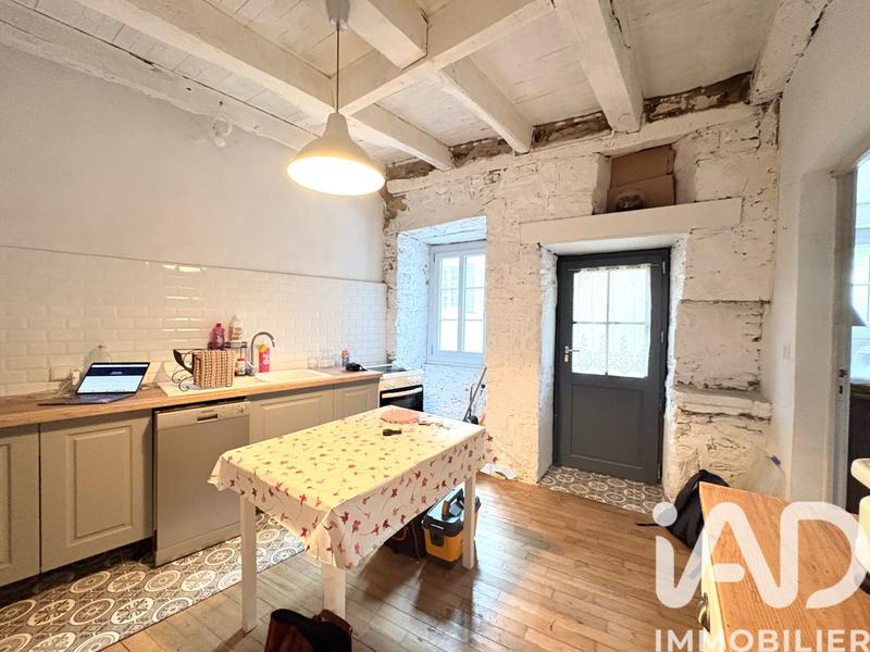 Maison de village - 80 m² - 3 pièces