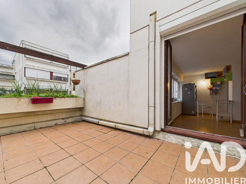 Appartement - 100 m² - 5 pièces