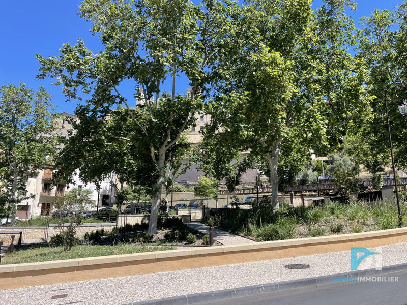 Parking / Garage - 68 m²