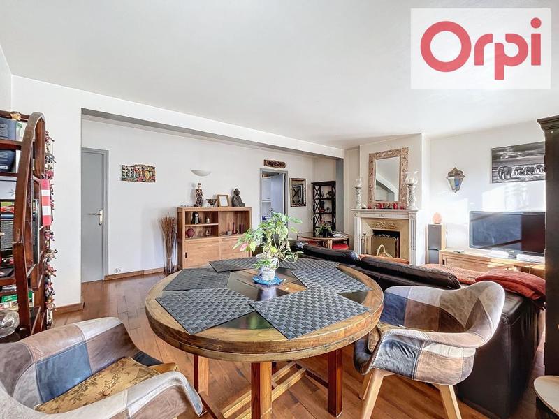 Appartement - 72 m² - 3 pièces