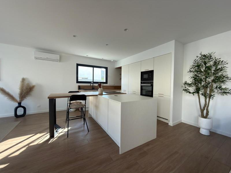 Maison contemporaine - 130 m² - 4 pièces