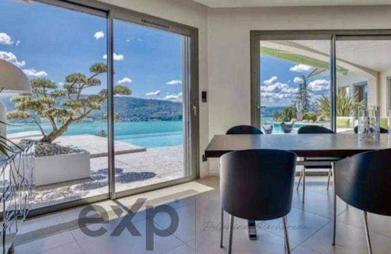 Propriété - 442 m² - 8 pièces