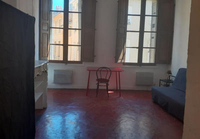 Studio - 28 m² - 1 pièce