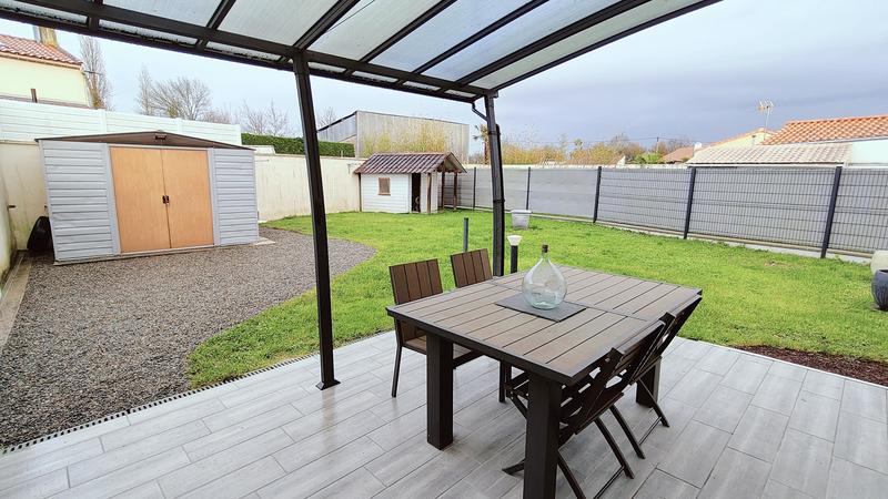 Maison - 95 m² - 5 pièces