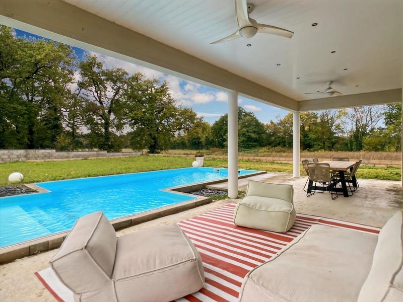 Maison - 136 m² - 4 pièces