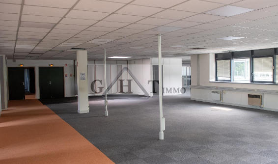 Entrepôt - 2 000 m²