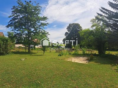 Maison - 220 m² - 9 pièces