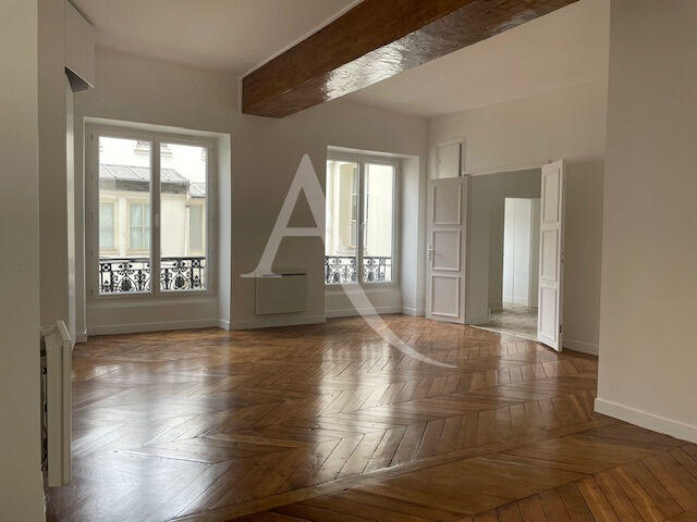 Appartement - 93 m² - 5 pièces