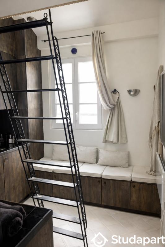 Chambre - 17 m² - 1 pièce