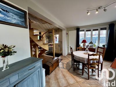 Maison - 160 m² - 6 pièces