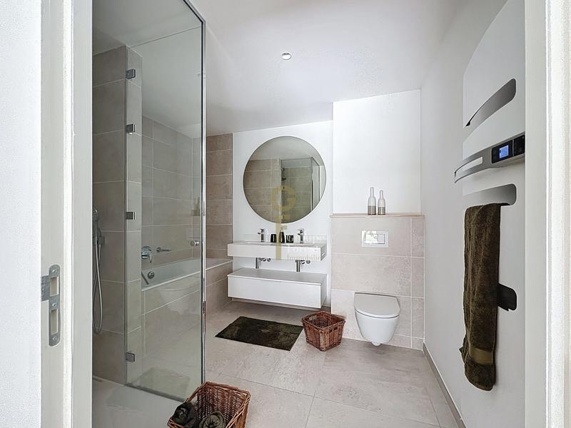 Appartement - 153 m² - 4 pièces