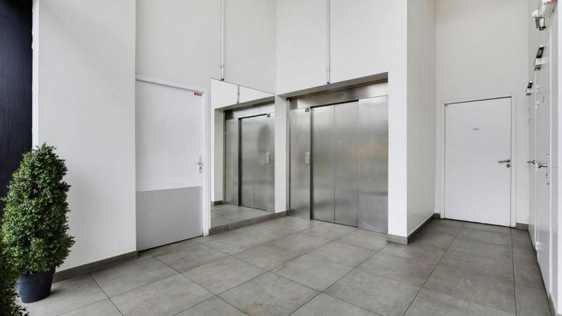 Chambre - 12 m² - 6 pièces