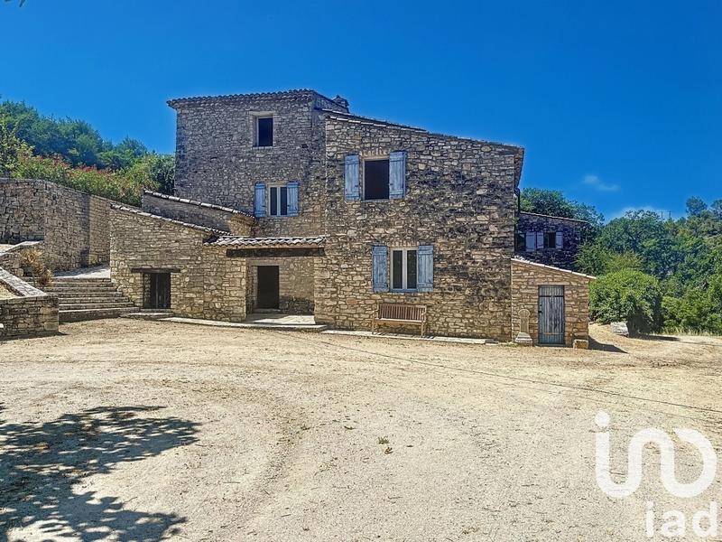 Maison - 350 m² - 11 pièces