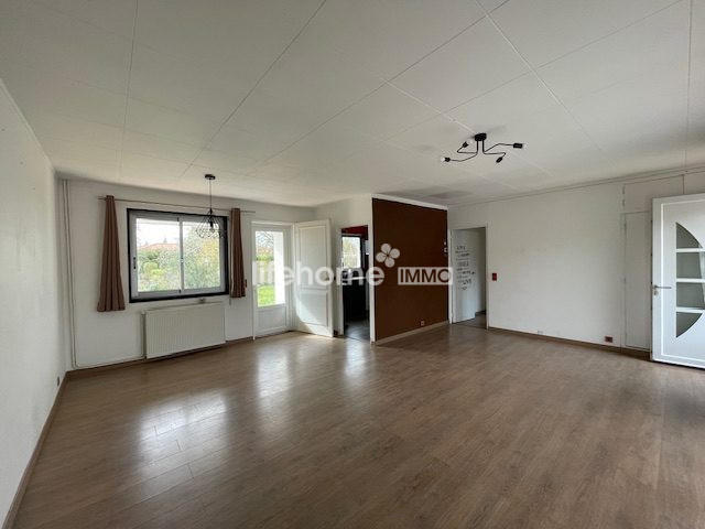 Maison - 93 m² - 4 pièces