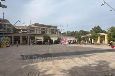 Local commercial - 108 m²