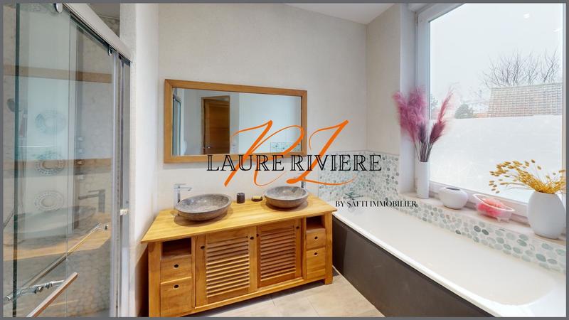 Maison de maîtres - 200 m² - 7 pièces