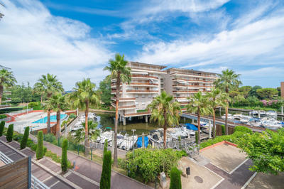 Parking / Garage - 13 m²