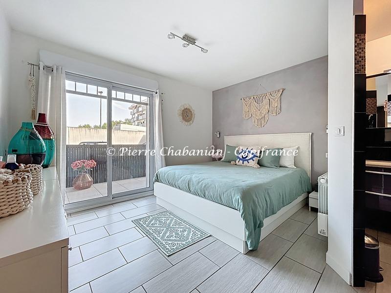 Duplex - 180 m² - 5 pièces