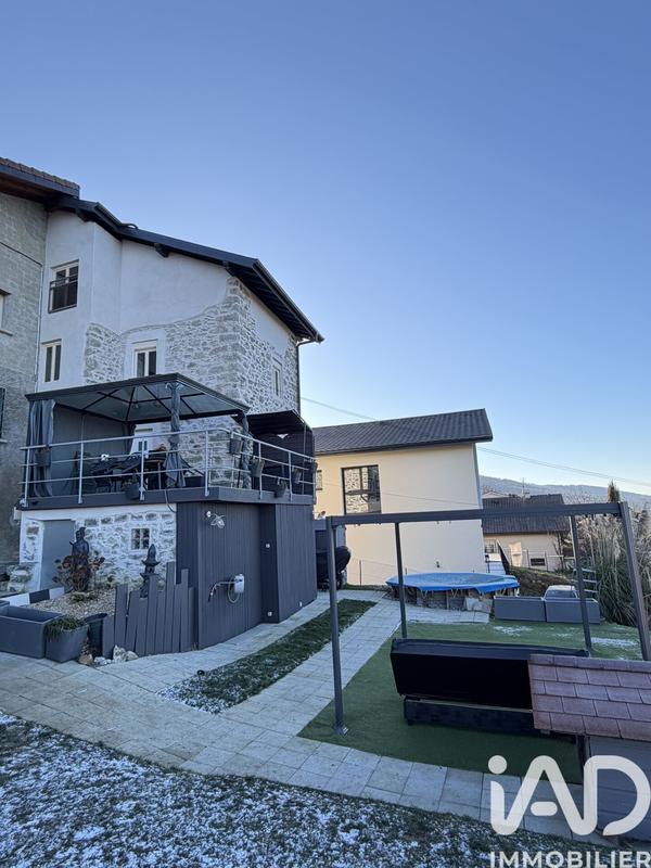 Maison de village - 62 m² - 4 pièces