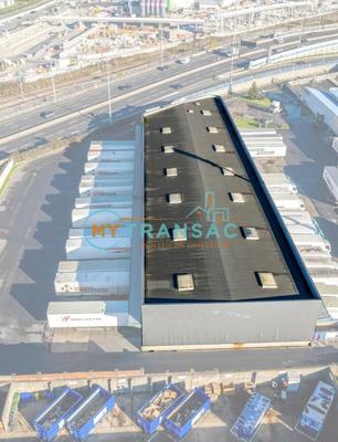 Local d'activité / Entrepôt - 2 420 m²