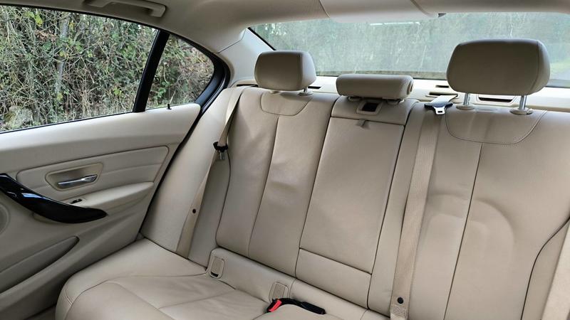 Bmw Série 3 (F30) 318d 150 Lounge Plus