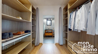 Maison - 169 m² - 8 pièces