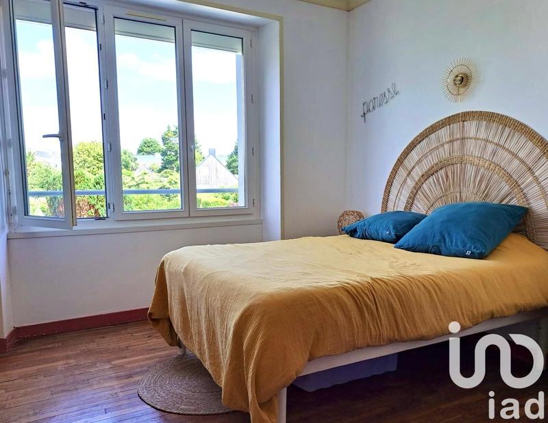 Maison - 163 m² - 9 pièces