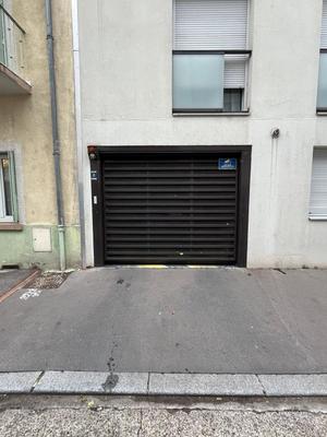 Garage - 12 m²