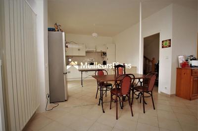 Maison - 108 m² - 5 pièces