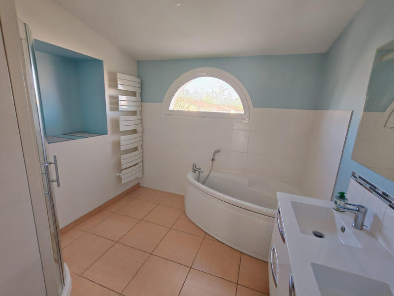 Maison - 145 m² - 6 pièces