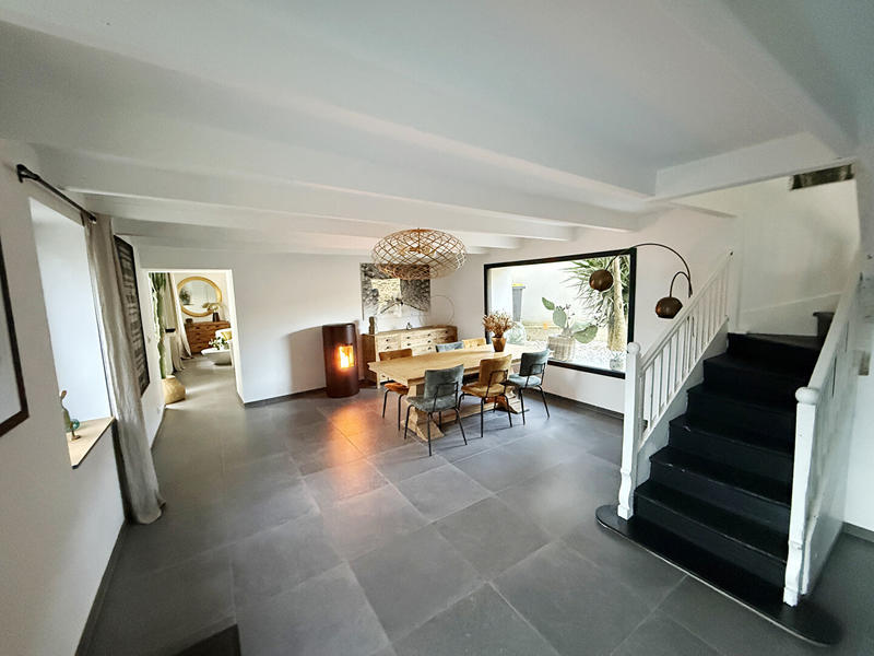 Maison - 107 m² - 5 pièces