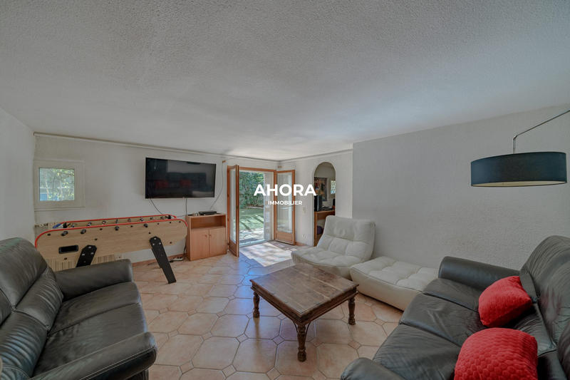 Maison - 165 m² - 6 pièces