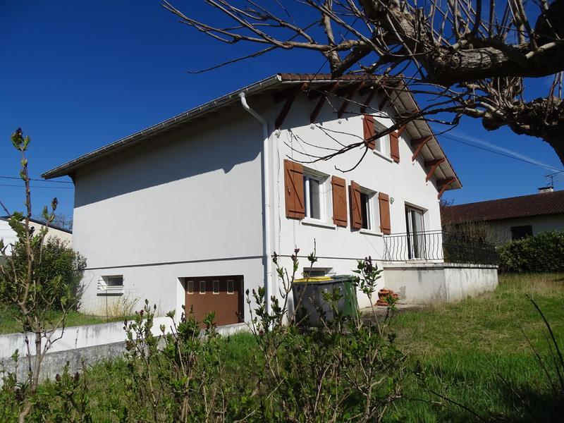 Maison traditionnelle - 126 m² - 6 pièces