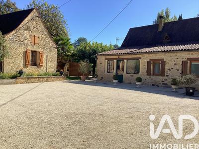 Maison de campagne - 199 m² - 11 pièces