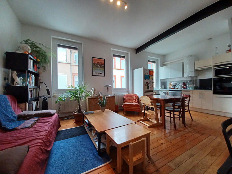 Appartement - 60 m² - 3 pièces