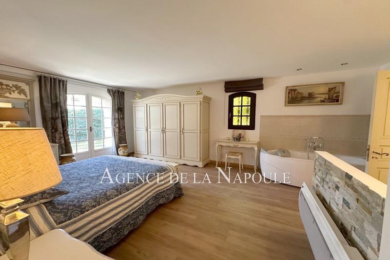 Mas - 130 m² - 6 pièces