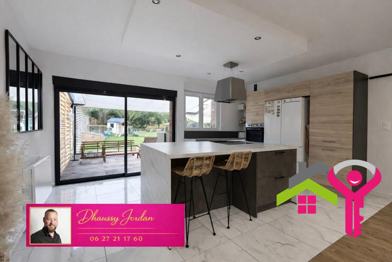 Maison - 120 m² - 4 pièces