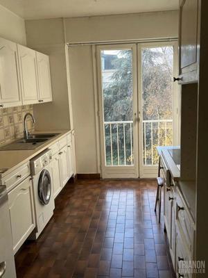 Appartement - 147 m² - 7 pièces