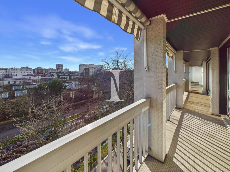 Appartement - 123 m² - 5 pièces