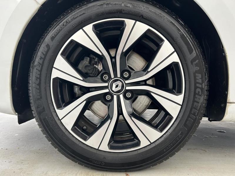 Renault Clio V Blue dCi 100 Evolution