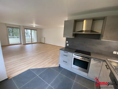 Appartement - 99 m² - 3 pièces