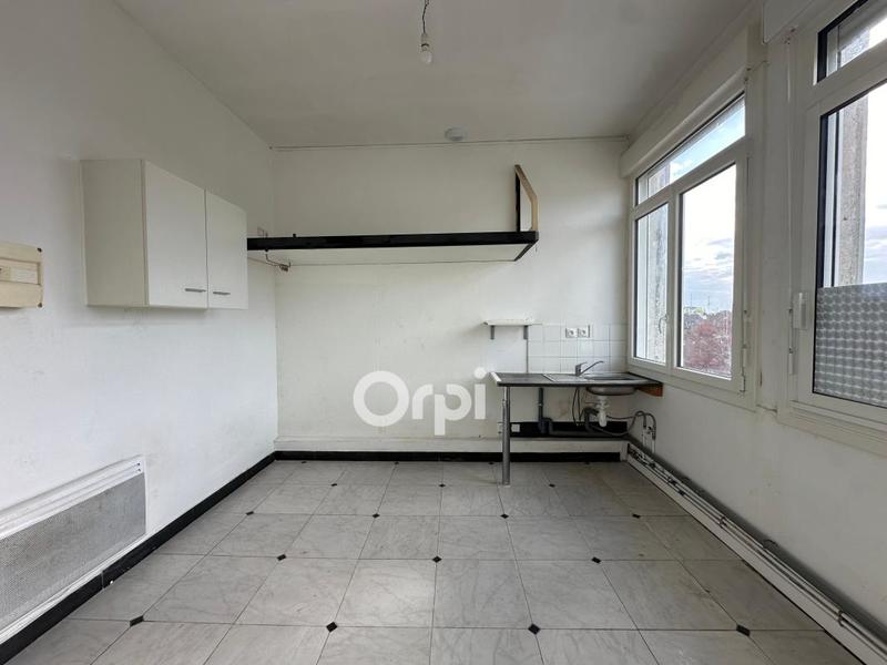 Studio - 129 m² - 7 pièces