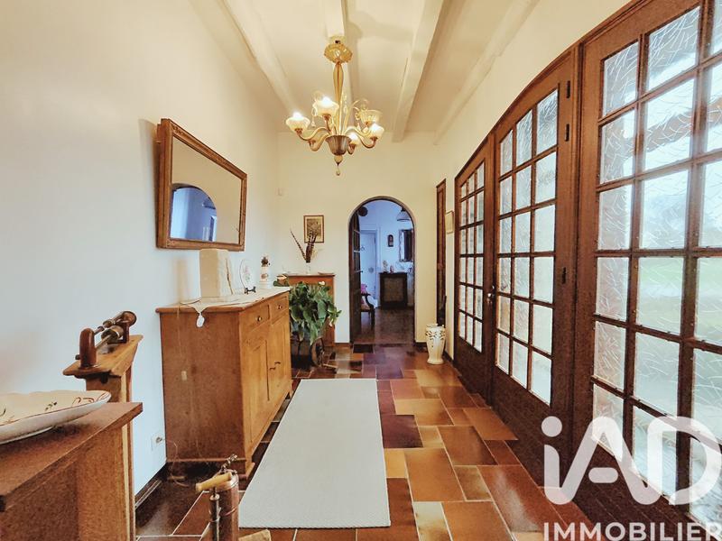 Maison - 378 m² - 10 pièces