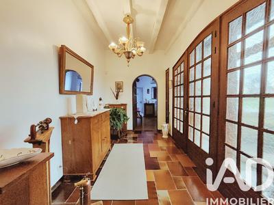 Maison - 378 m² - 10 pièces