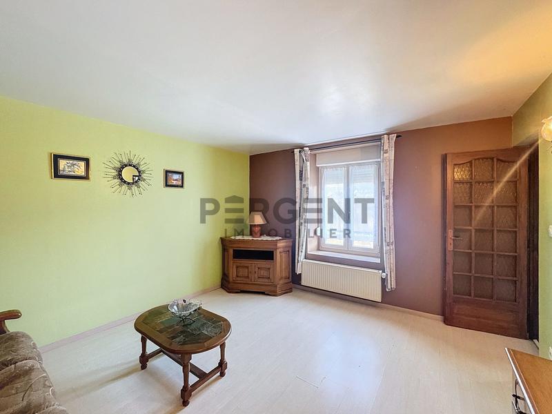 Maison - 231 m² - 9 pièces