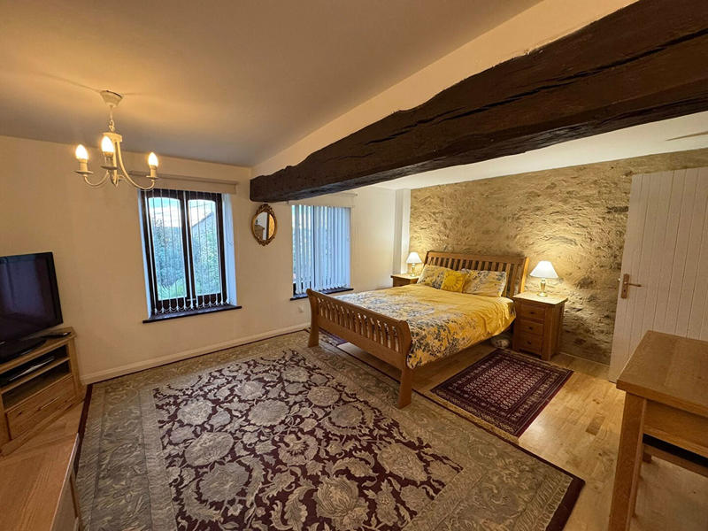 Maison - 187 m² - 6 pièces