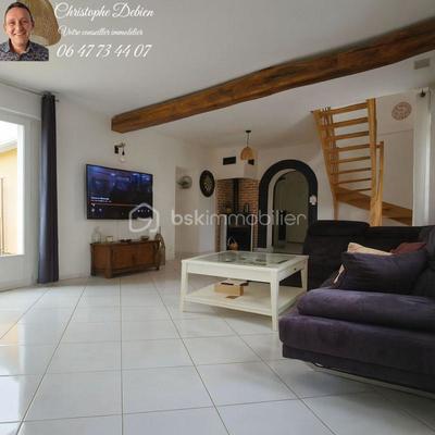 Maison traditionnelle - 141 m² - 7 pièces