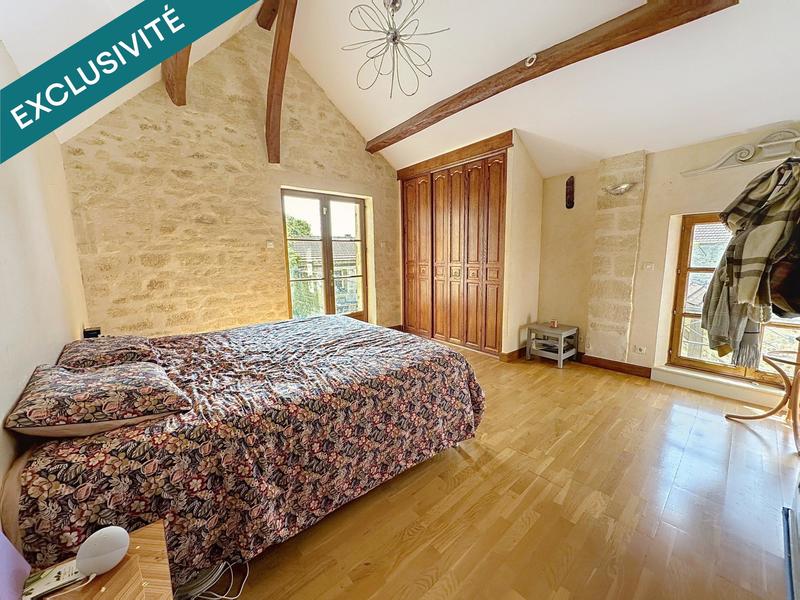 Maison - 195 m² - 8 pièces