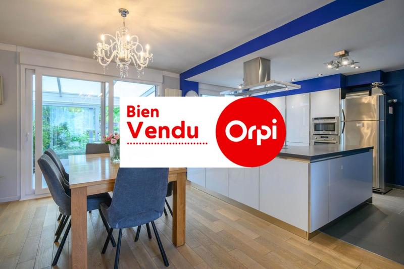 Maison - 105 m² - 4 pièces